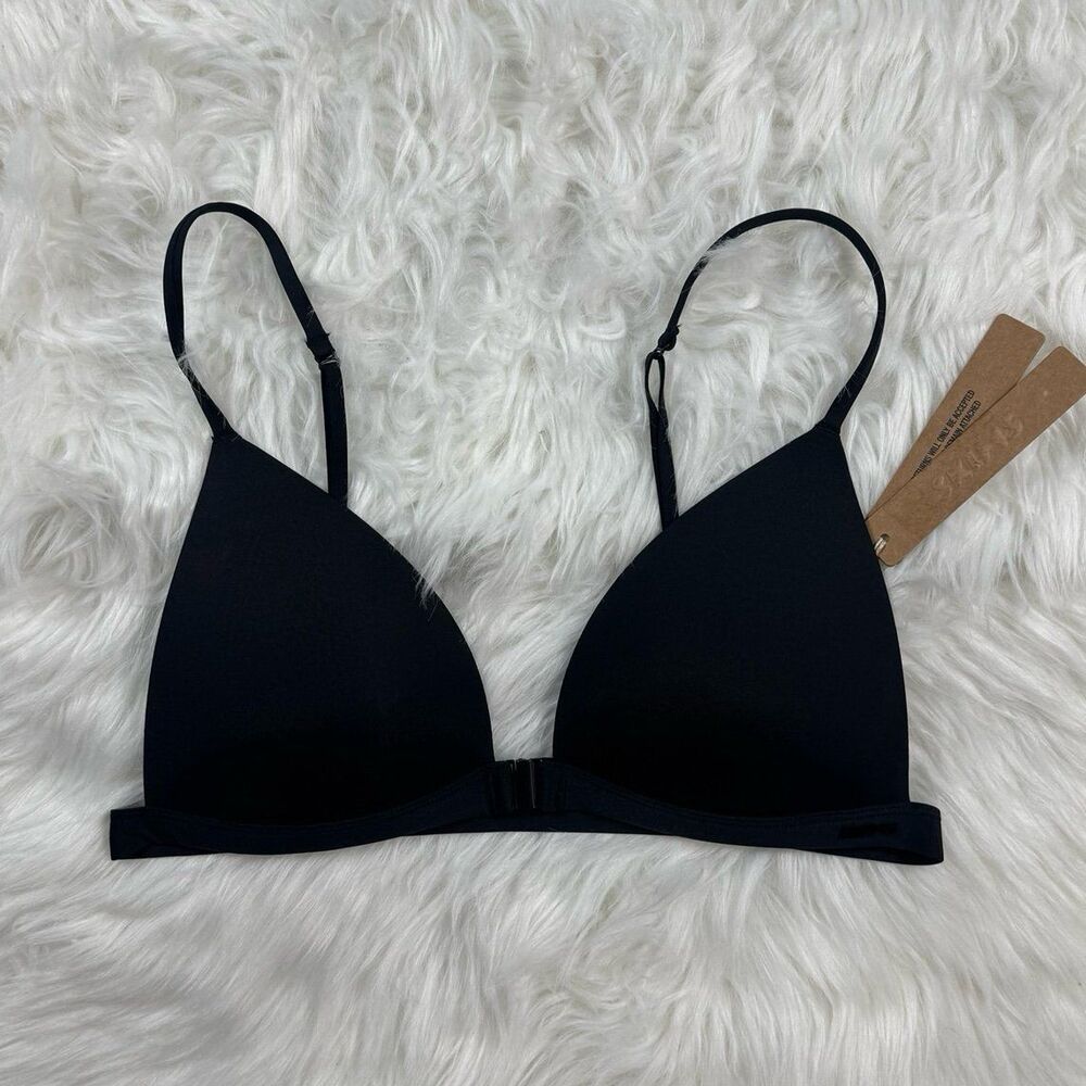 Skims Wireless Form Triangle Front Close Super Pushup Bra Onyx 32C